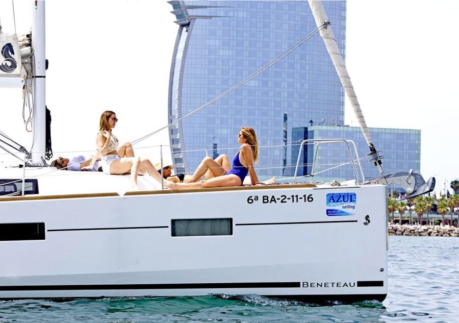 Barcelona 2 hour Mediterranean Sailing with Snacks & Drinks - Meeting the boat at Port Olímpic