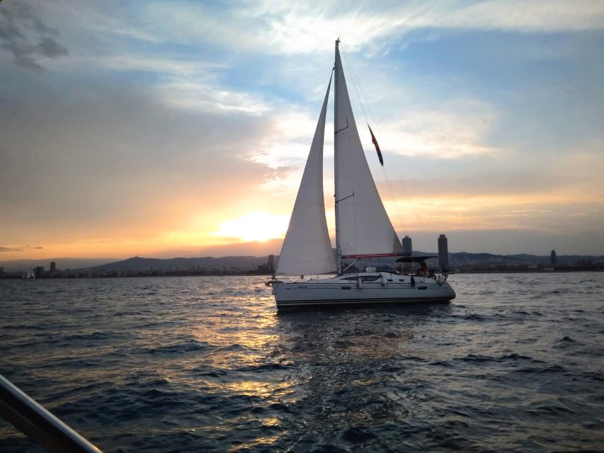Barcelona: 2-Hour Private Sunset Sailing Experience - Key points to know before you book
