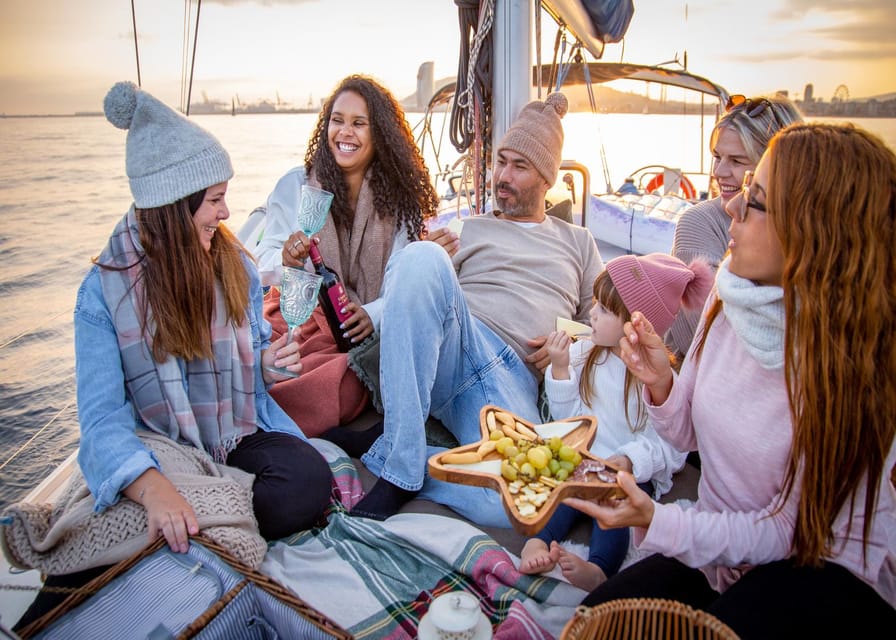 Barcelona : 2 hours Sailing tour with snacks and drinks - Key points to know before you sail