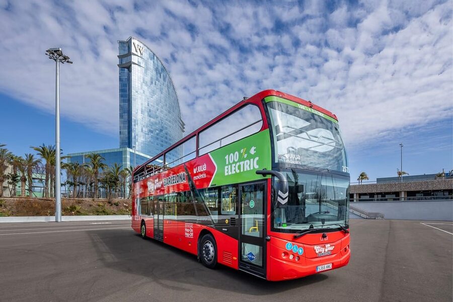 Barcelona: Hop-On Hop-Off Bus with Sailing Cruise - How to fit the cruise into your bus day