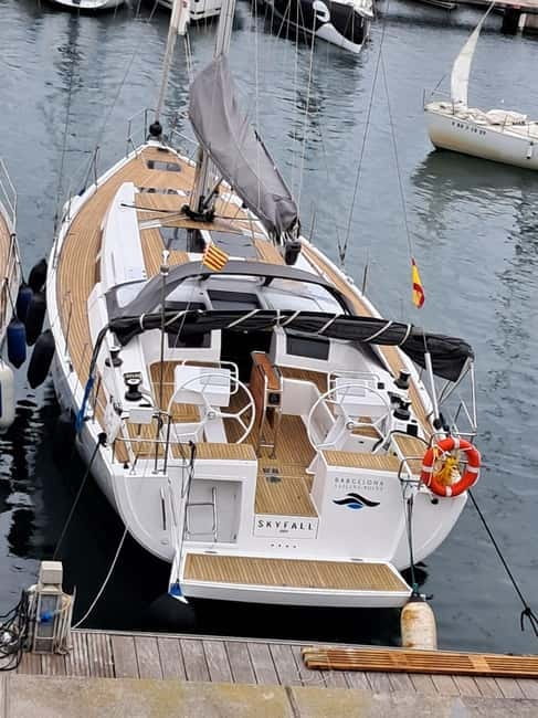 Barcelona: Luxury Sailing Experience from Port Olimpic - Key points to know before booking