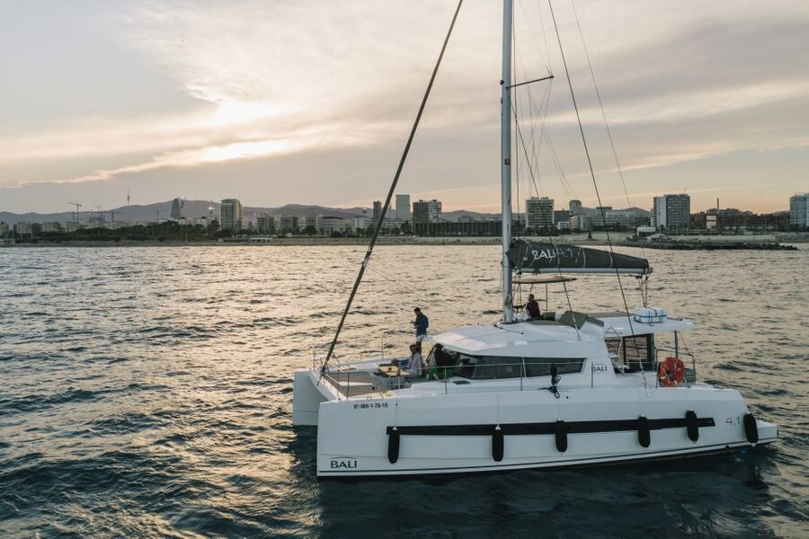 Barcelona: Private Catamaran Sailing with Drinks and Snacks - Two hours of Barcelona from the Mediterranean