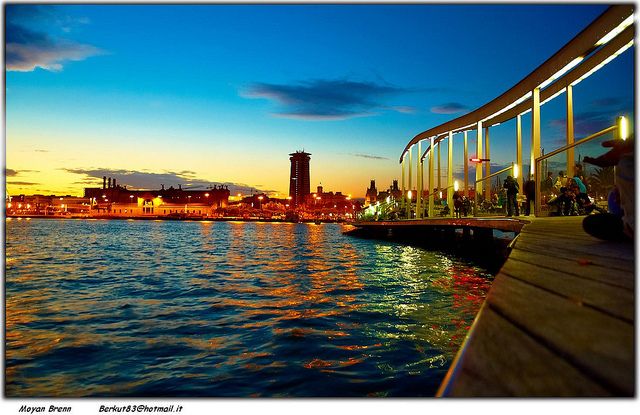 Barcelona: Romantic Private Sailing Tour - Key details at a glance