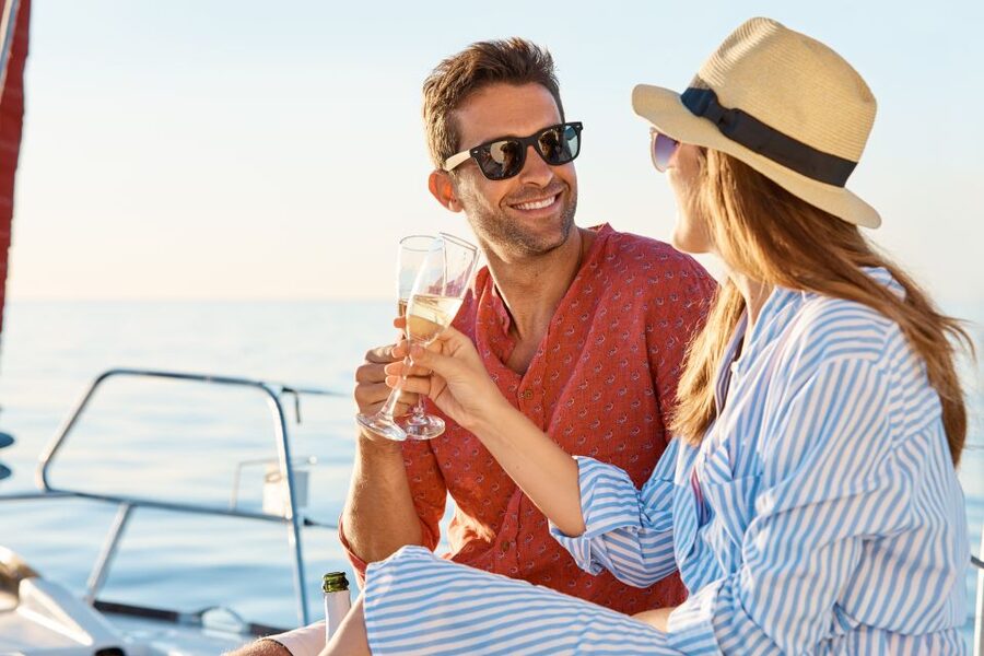 Barcelona: Romantic Private Sailing Tour - Is the Barcelona sailing tour worth booking?