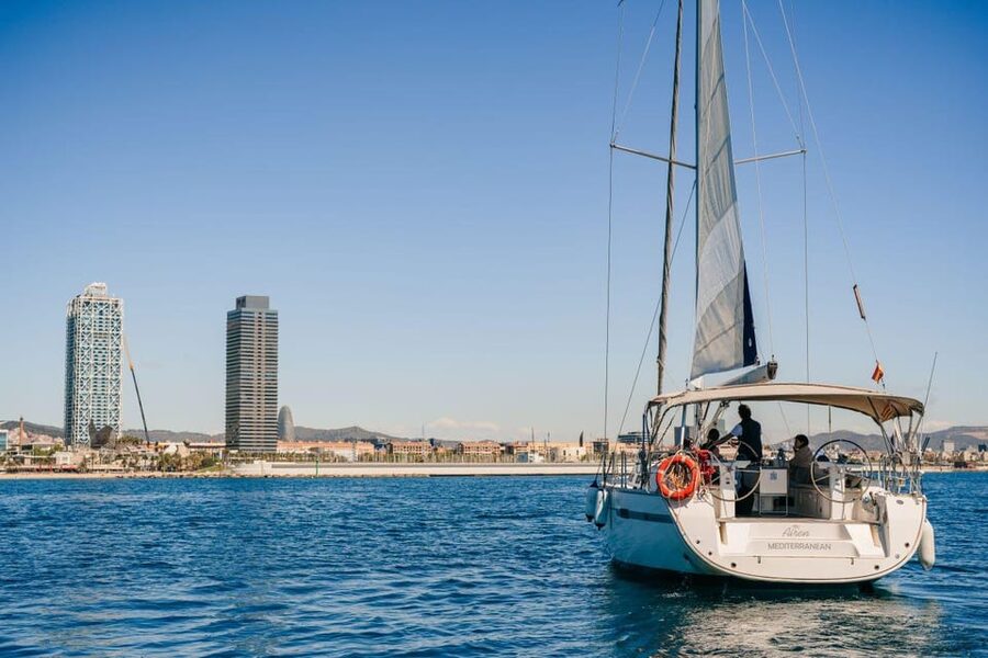 Barcelona: Sailing and Alella Winery Tour with Wine Tasting - What the $152 price includes
