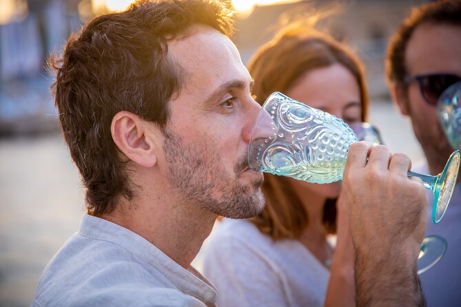 Barcelona Sailing and Wine Tasting Guided by an Expert Sommelier - Why the small group makes a difference