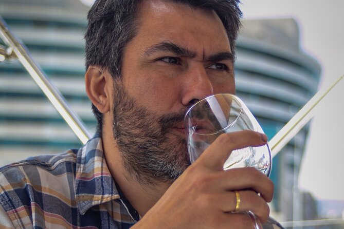 Barcelona Sailing and Wine Tasting Guided by an Expert Sommelier - How the three-wine tasting works