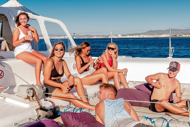 Barcelona Sailing Cruise and Party Passport Experience - How to get real value from the three entries
