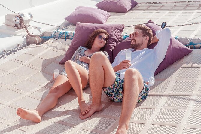 Barcelona Sailing Cruise and Party Passport Experience - Who should book this Barcelona party experience?