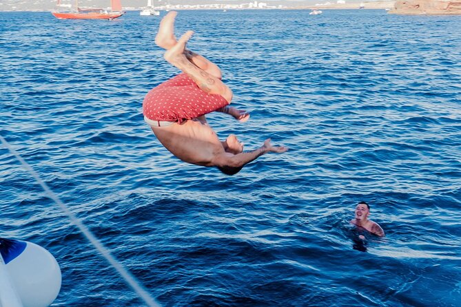 Barcelona Sailing Cruise and Party Passport Experience - Should you book it?