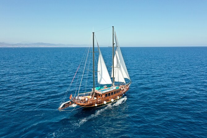 Barcelona Sailing Cruise by Aperol Spritz - Weather, cancellations, and schedule changes