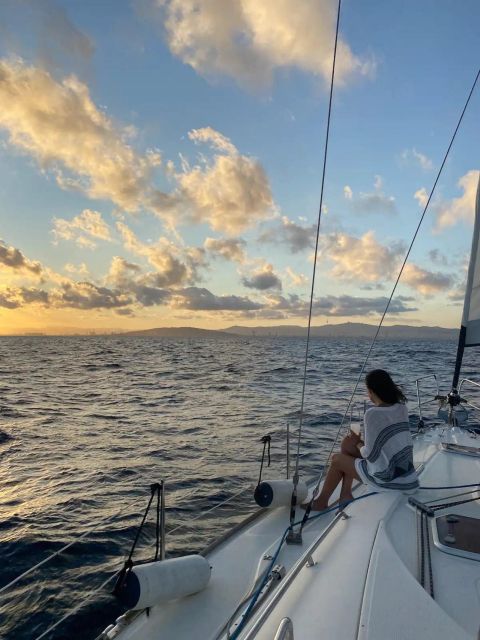 Barcelona: Sailing Tour with a Glass of Cava - Key points to know before booking