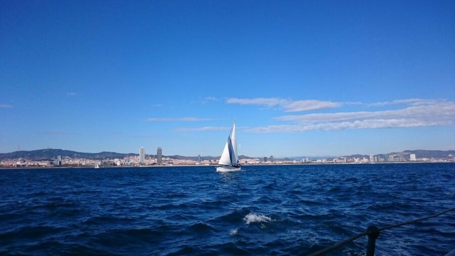 Barcelona: Sailing Tour with a Glass of Cava - Should you book the Port Olímpic sailing trip?