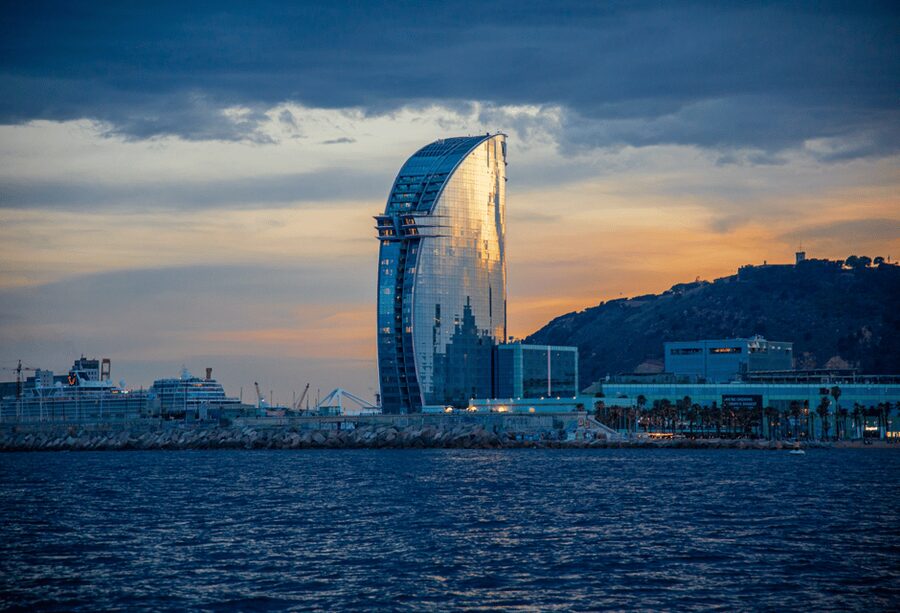 Barcelona Sightseeing Sailing - The best seat is the one that lets you enjoy the whole boat