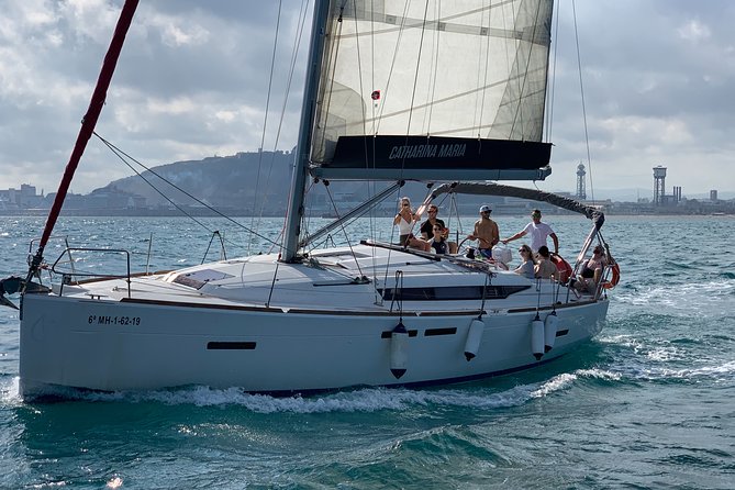 Barcelona Small Group Sailing with Snacks and Cava - Is $66.51 a fair price?