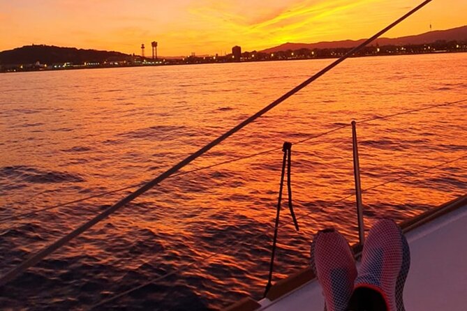 Barcelona Sunset Private Sailing with Live Saxophone and Open bar - What the two hours include