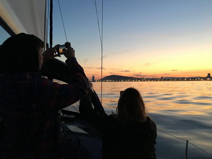 Barcelona: Sunset Sailboat Cruise with Open Bar and Snacks - Captains who make the difference