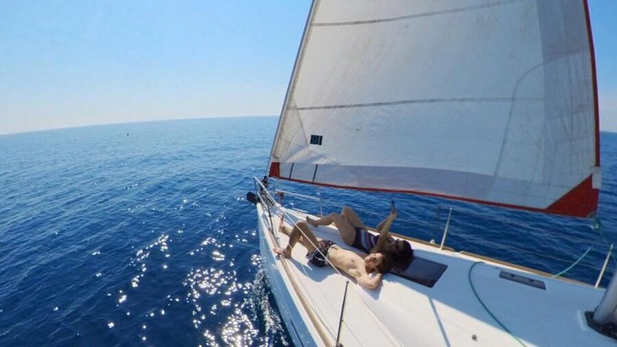 Barcelona: Sunset Sailing Experience with Snacks and Cava - Who should book this Barcelona sailing trip?
