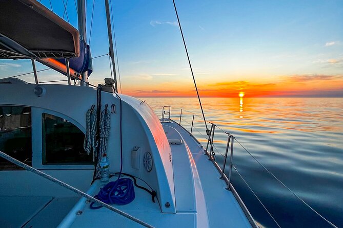 Barcelona Sunset Sailing with Wine and Tapas - Is $46.85 a fair price?
