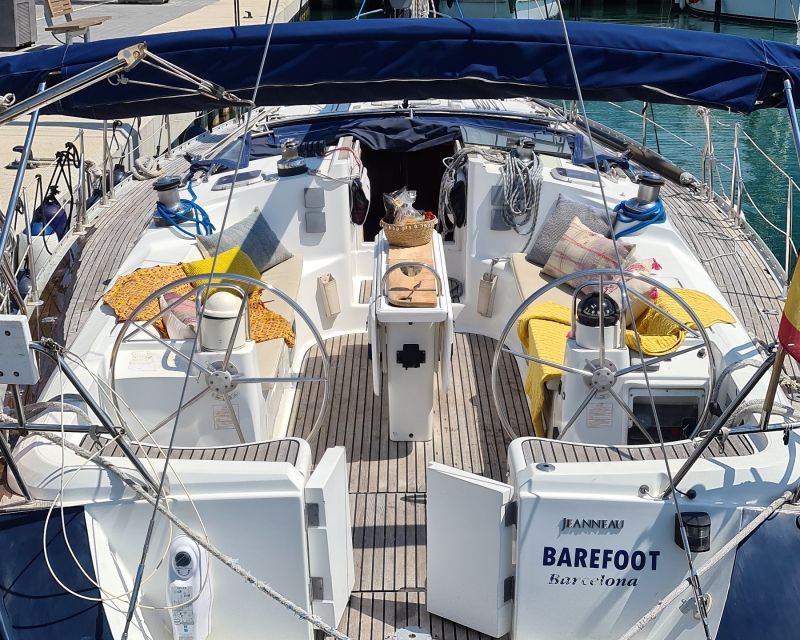 Barefoot: Private sailing cruise in Barcelona - What the Barcelona coastline looks like from the boat