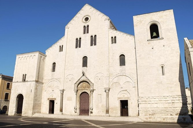 Bari sailing cruise in search of dolphins - Key points to know before booking