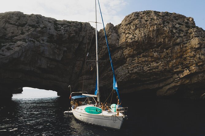Bavaria 42 Cruiser · Private sailboat around Ibiza and Formentera - S’Espalmador for a quieter swim