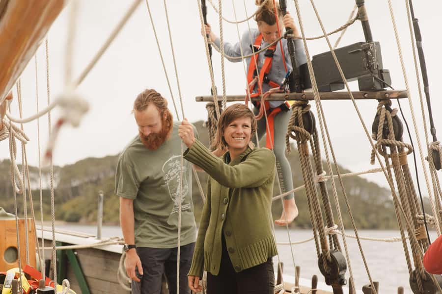 Bay of Islands: Late Afternoon Sailing Cruise - From Russell Wharf to the inner bay