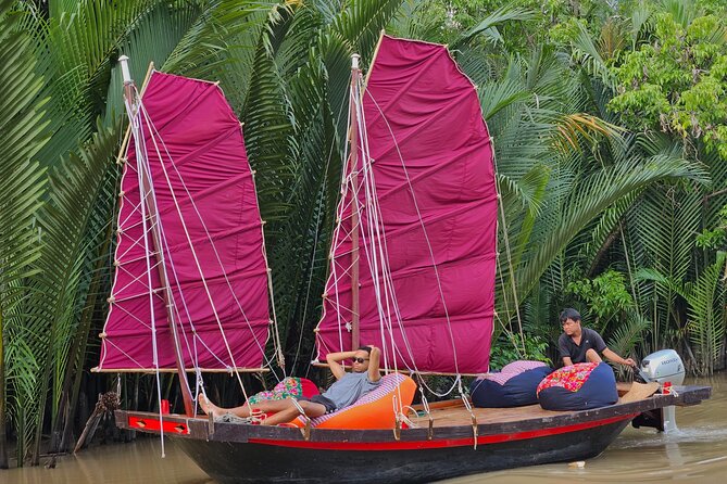 Ben Tre: Scooter, Culture, Sailboat and Mekong Food (Half Day) - Ben Tre’s produce market and backstreets