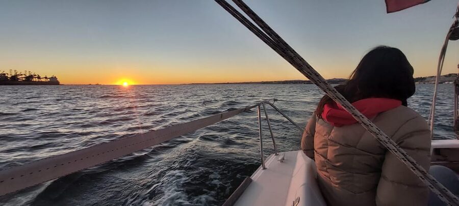 ⛵Bluemotion Lisbon⛵: Sunset sailing tour in Tagus River - Leaving Alcântara and Finding Your Sea Legs