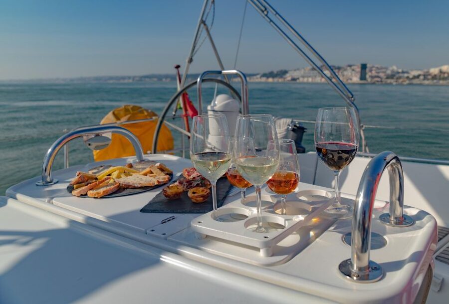 ⛵Bluemotion Lisbon⛵: Wine tasting w/ Sommelier on a sailboat - Weather, comfort, and practical limits