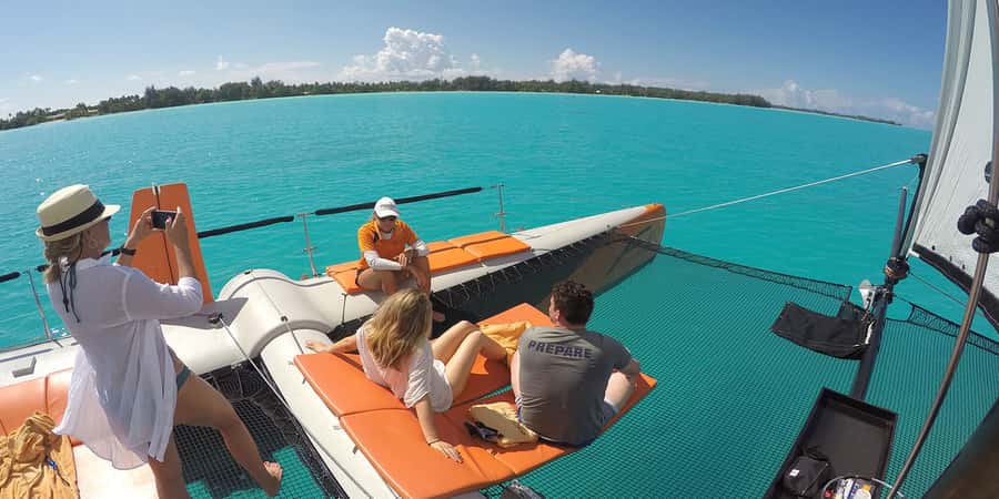 Bora Bora: Half Day Catamaran Sailing & Snorkelling - Snorkeling at the coral garden