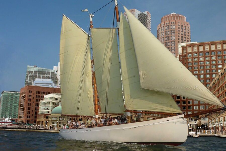 Boston: Harbor Champagne Sunset Sail from Rowes Wharf - Key things to know before you book