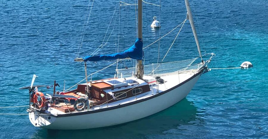 Bretagne Brest : Private Sailing charter Mer d’Iroise - DOCAT, a boat with character