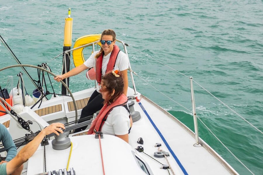 Brighton: Sailing Trip with Drinks - Is $93 a fair price?