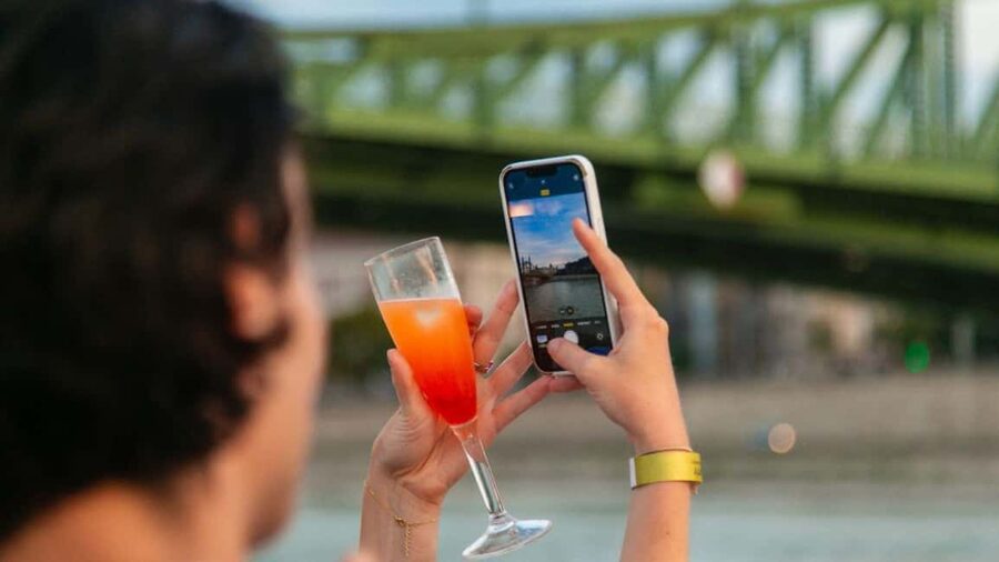 Budapest: Sip & Sail Danube Cruise with Prosecco Cocktails - Is $26 a good value?