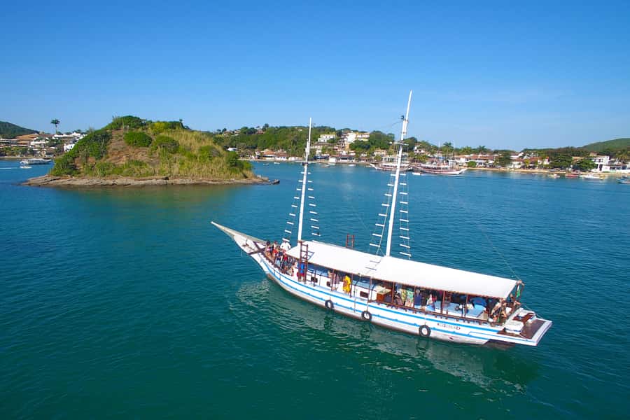 Búzios 2.5-Hour Schooner Boat Experience - Azeda, Azedinha, and João Fernandes