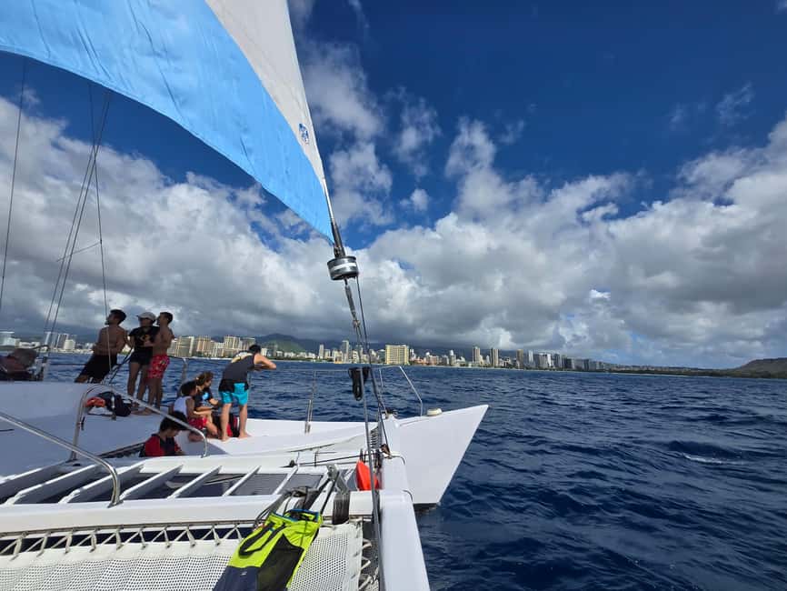 BYOB Weekend Sightseeing Sail towards Diamond Head - Finding Island Magic near Prince Waikiki