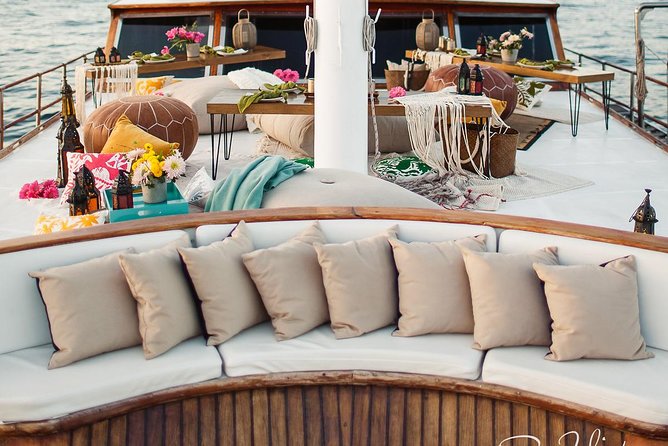 Cabo San Lucas Luxury Sailing Yacht and Dinner with a Chef - Should you book it?