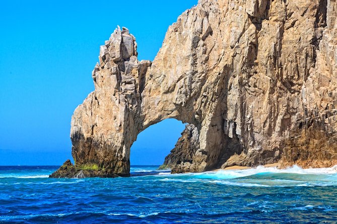 Cabo San Lucas Private 38 ft Sailing Tour with Snorkeling - Why a private sail makes Cabo easier