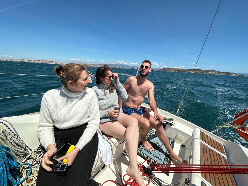 Cagliari: Sailing tour to Devil's Saddle aboard Merak - FAQ