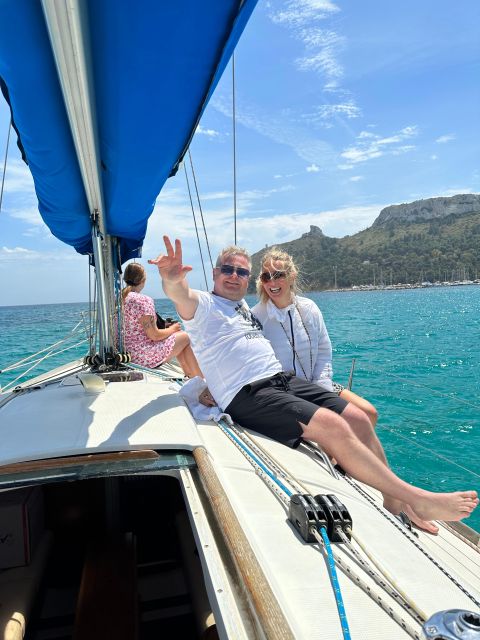 Cagliari: Sailing tour to Devil's Saddle aboard Merak - What the four-hour format feels like