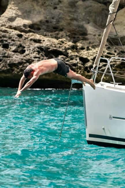 Cagliari: Sailing Tour with 4 Stops, Snorkeling and Prosecco - Is $61.49 a good price?