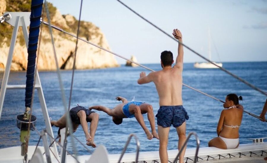 Calpe: Sailing Catamaran with Lunch - Leaving Calpe’s port for a coastal view