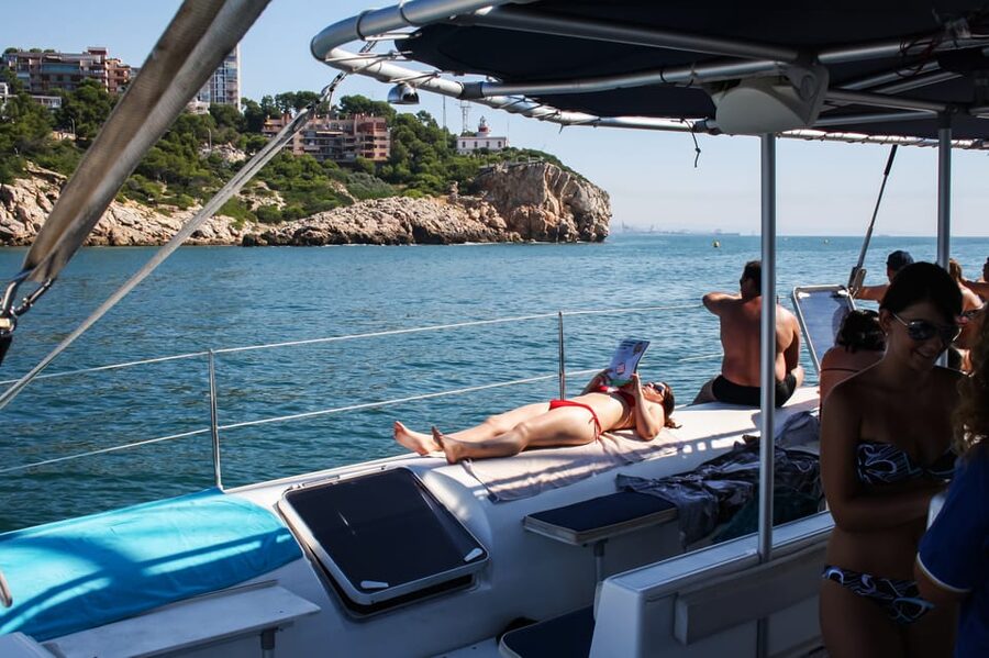 Cambrils: Costa Daurada Sail Catamaran Cruise - The crew and the mood on board