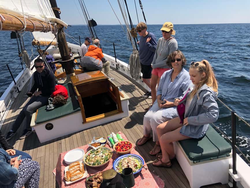 Camden, Maine: Day Sails aboard Schooner Surprise - What the two-hour itinerary feels like