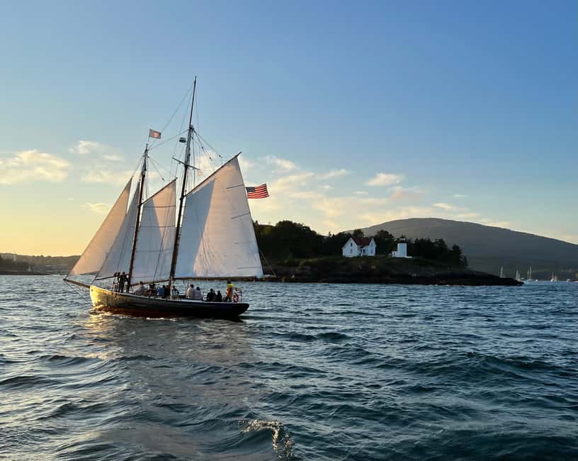 Camden, Maine: Day Sails aboard Schooner Surprise - Sailing aboard a 107-year-old schooner