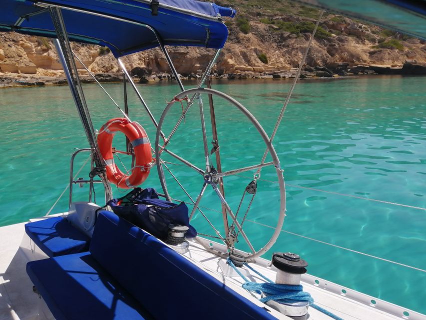 Can Pastilla: Sailboat Tour with Snorkeling, Tapas & Drinks - Why the captain makes such a difference