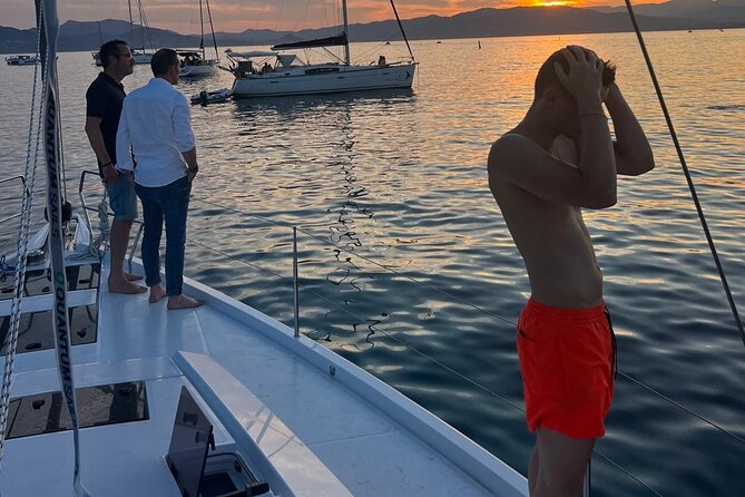 Cannes: Private sailing tour to the Lerins Islands - Swimming and snorkeling around the islands
