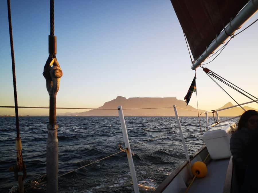 Cape Town: 1 Hour Table Bay Sailing Tour - Who will enjoy this Table Bay sail most