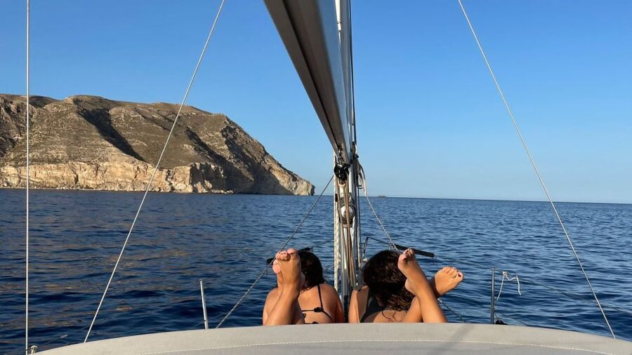 Carboneras: Cabo de Gata Caves and Los Muertos Sailing Tour - Agua Amarga and Cala de Enmedio from the water